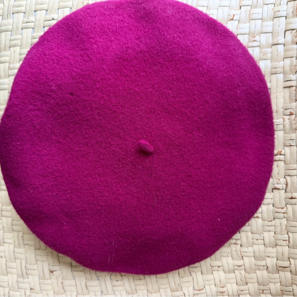 Elegant Magenta Pink Willoughby Paris Beret